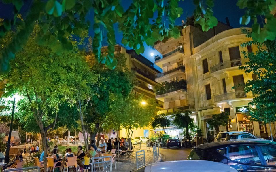 Menta Errathens Apartment - Athens Center, 5 Bd, 2 Bath Экстерьер фото
